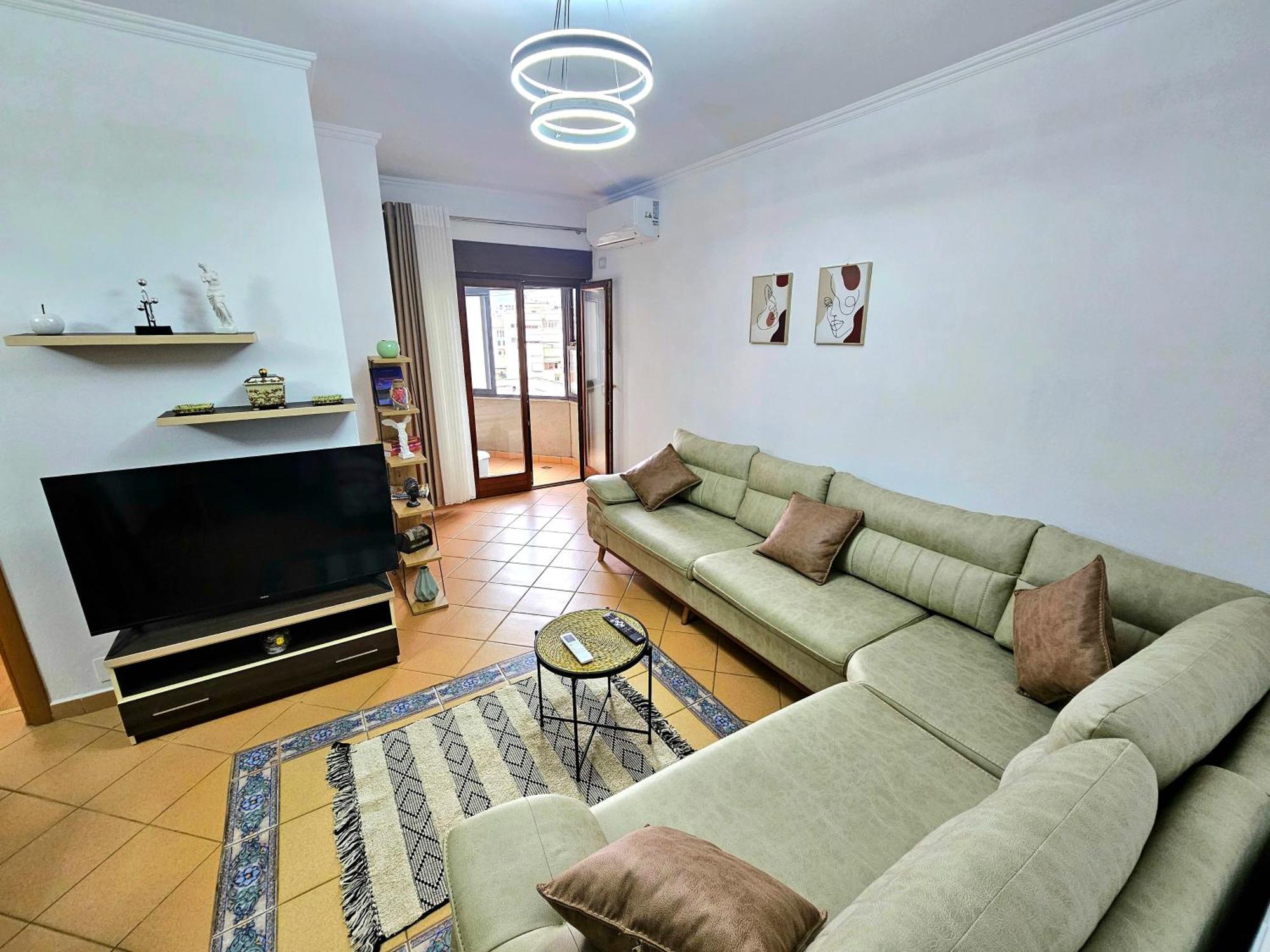 Downtown Apartman Tirana